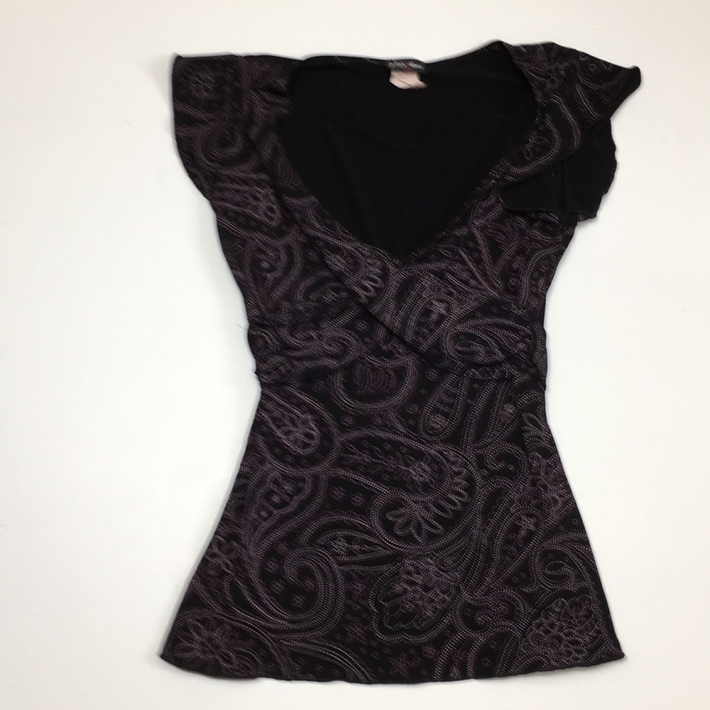 🐶 Julie’s Closet Ladies Top 🐶